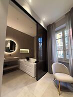 LEOPOLDO SUITES