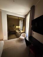 LEOPOLDO SUITES