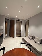 LEOPOLDO SUITES