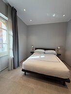 LEOPOLDO SUITES