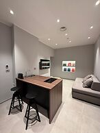 LEOPOLDO SUITES