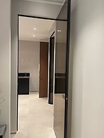LEOPOLDO SUITES