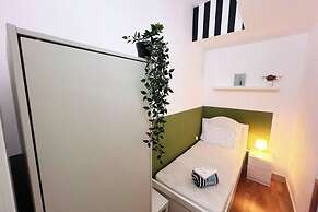 Bachelor Partition Room in Barsha Height