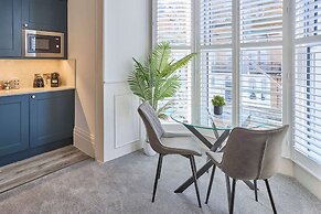 Host Stay The Langley Hotel Apartment 4
