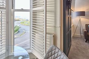 Host Stay The Langley Hotel Apartment 4