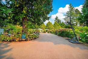 Cozy 3BR Villa Garden View Beach