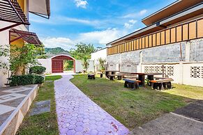 Chernin Apartment Suites, Rawai