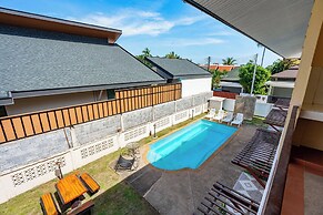 Chernin Apartment Suites, Rawai