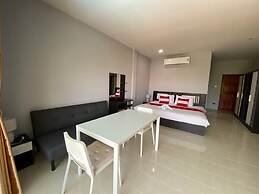 Chernin Apartment Suites, Rawai