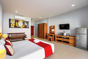Chernin Apartment Suites, Rawai