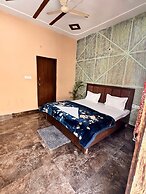 Hotel Raghav Dham