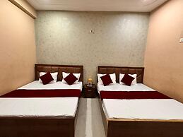 Hotel Raghav Dham