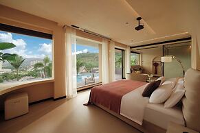 Three-Colored Cloud River Resort VILLA