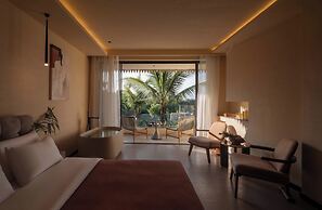 Three-Colored Cloud River Resort VILLA