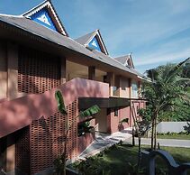 Three-Colored Cloud River Resort VILLA