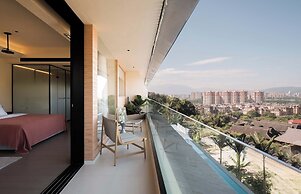 Three-Colored Cloud River Resort VILLA
