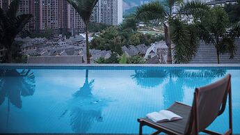 Three-Colored Cloud River Resort VILLA
