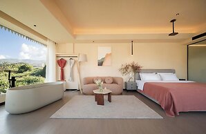 Three-Colored Cloud River Resort VILLA