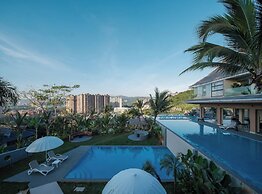 Three-Colored Cloud River Resort VILLA
