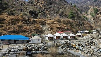 Kasol Heights A Leisure Resort