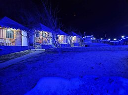 Kasol Heights A Leisure Resort