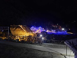 Kasol Heights A Leisure Resort