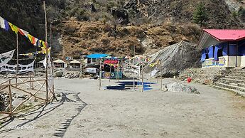 Kasol Heights A Leisure Resort