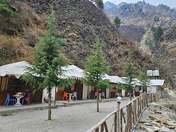 Kasol Heights A Leisure Resort