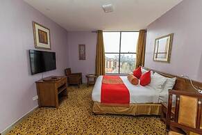 Capital Comfort Hotel