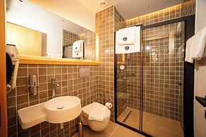MAVİSU KEFALOS HOTEL