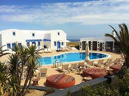White Pearl Laokasti Suites