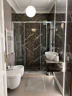 Turin Central Apartment