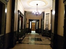Turin Central Apartment