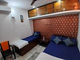 Kaashvi Home Stay