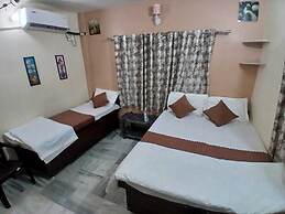 Kaashvi Home Stay