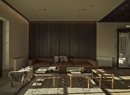 Oreno Mountain Retreat Hotel