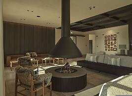 Oreno Mountain Retreat Hotel