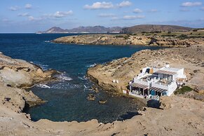 Aqua Houses