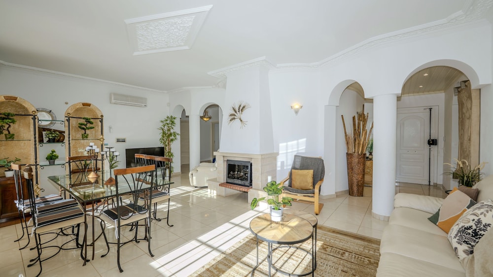 Praia da Marinha Apartment