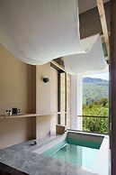 Chongqing Jinfo Cloudhaus Boutique Hotel