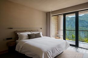 Chongqing Jinfo Cloudhaus Boutique Hotel