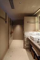 Chongqing Jinfo Cloudhaus Boutique Hotel
