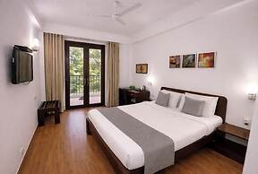 EMBLEM Hotel – Arjun Marg, Golf Course Road Gurgaon