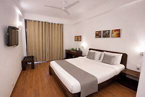 EMBLEM Hotel – Arjun Marg, Golf Course Road Gurgaon