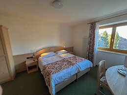 HOTEL ALPE BELLARIA