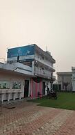 Reeti Rivaaj Hotel Patna