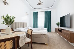 RentPlanet - Apartament Chmielna