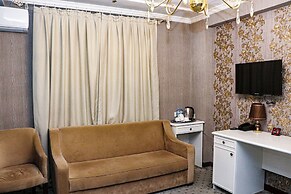 Orzu Hotel