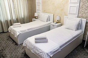 Orzu Hotel