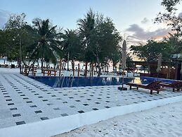 Royal C Beach Resort